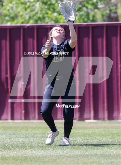 Thumbnail 2 in Memorial @ Heritage photogallery.