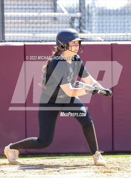 Thumbnail 2 in Memorial @ Heritage photogallery.