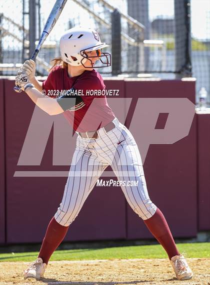 Thumbnail 3 in Memorial @ Heritage photogallery.