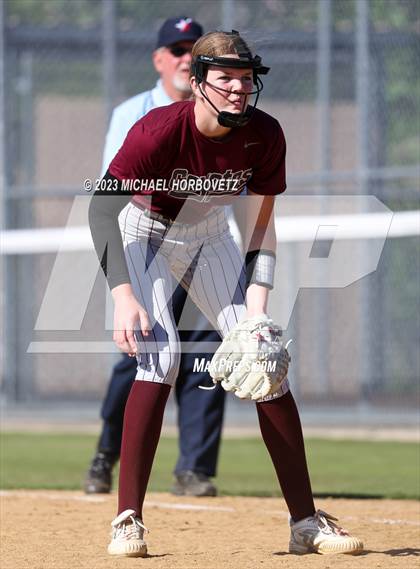 Thumbnail 3 in Memorial @ Heritage photogallery.