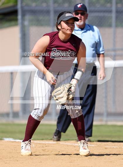 Thumbnail 1 in Memorial @ Heritage photogallery.