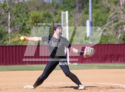 Thumbnail 3 in Memorial @ Heritage photogallery.