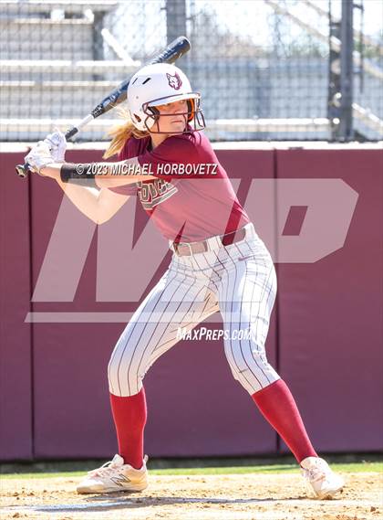 Thumbnail 2 in Memorial @ Heritage photogallery.