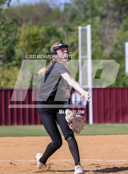 Thumbnail 2 in Memorial @ Heritage photogallery.