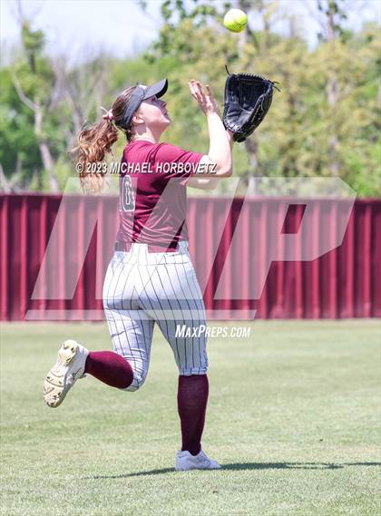 Thumbnail 3 in Memorial @ Heritage photogallery.
