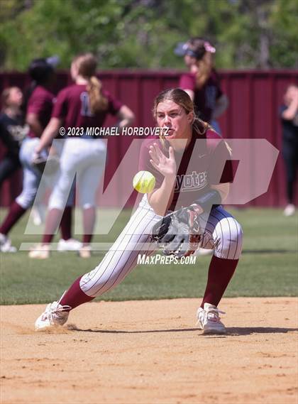 Thumbnail 3 in Memorial @ Heritage photogallery.