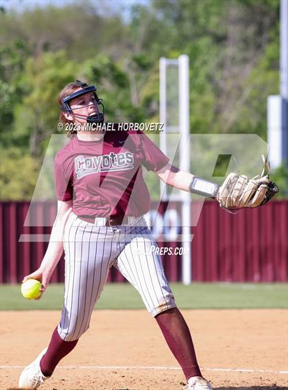 Thumbnail 1 in Memorial @ Heritage photogallery.