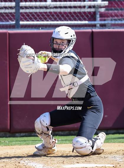 Thumbnail 1 in Memorial @ Heritage photogallery.