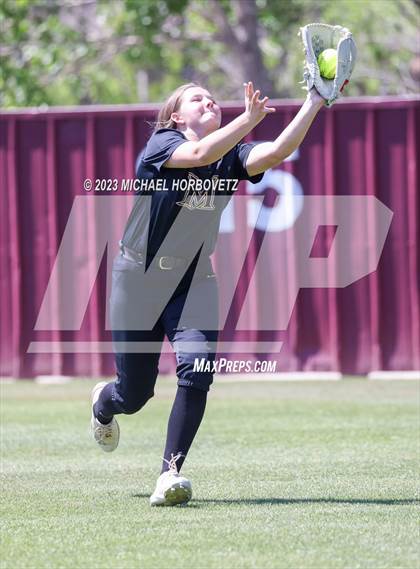 Thumbnail 2 in Memorial @ Heritage photogallery.