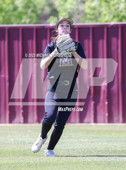 Thumbnail 2 in Memorial @ Heritage photogallery.