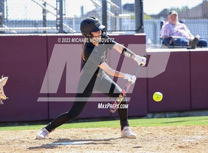 Thumbnail 1 in Memorial @ Heritage photogallery.