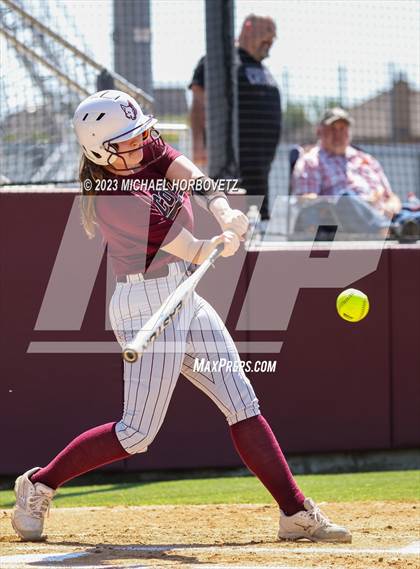 Thumbnail 3 in Memorial @ Heritage photogallery.