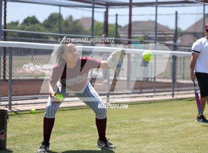 Thumbnail 1 in Memorial @ Heritage photogallery.
