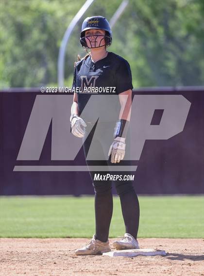 Thumbnail 2 in Memorial @ Heritage photogallery.