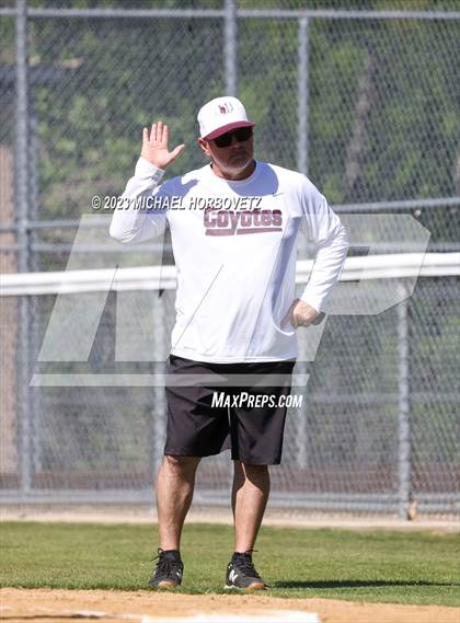 Thumbnail 1 in Memorial @ Heritage photogallery.