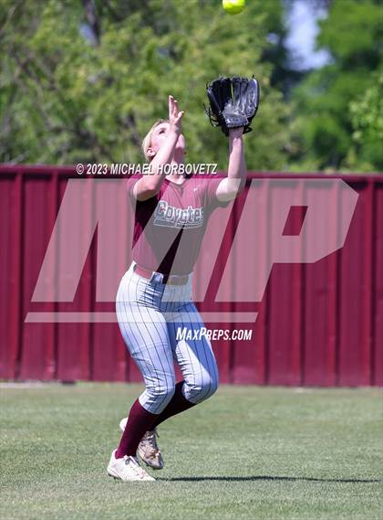 Thumbnail 1 in Memorial @ Heritage photogallery.