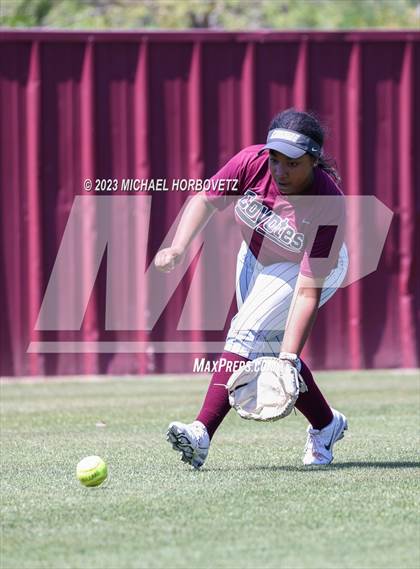 Thumbnail 1 in Memorial @ Heritage photogallery.