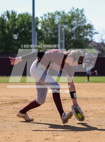 Thumbnail 2 in Memorial @ Heritage photogallery.