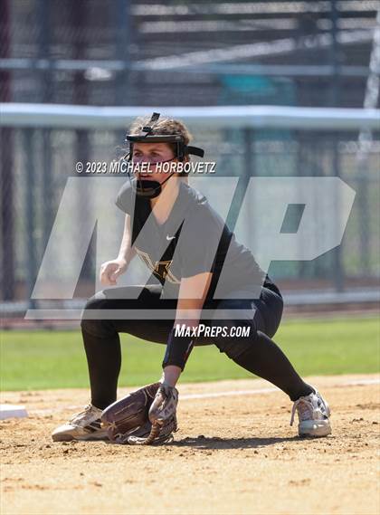 Thumbnail 2 in Memorial @ Heritage photogallery.