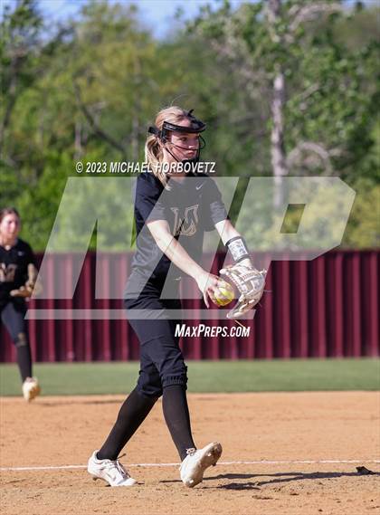 Thumbnail 3 in Memorial @ Heritage photogallery.