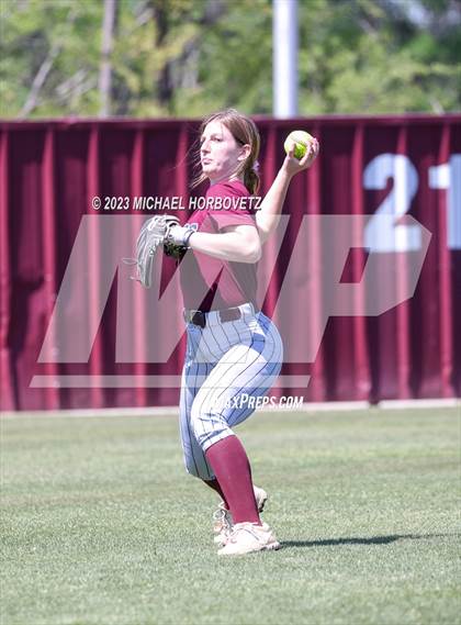 Thumbnail 2 in Memorial @ Heritage photogallery.