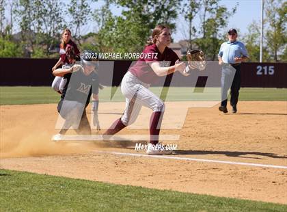 Thumbnail 2 in Memorial @ Heritage photogallery.