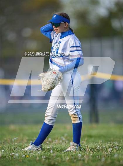 Thumbnail 1 in Massapequa @ Calhoun photogallery.