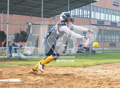 Thumbnail 1 in Massapequa @ Calhoun photogallery.