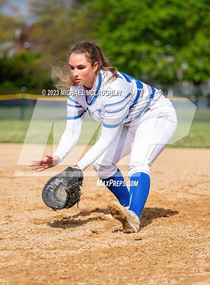 Thumbnail 3 in Massapequa @ Calhoun photogallery.