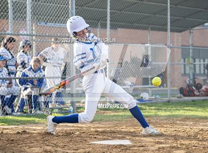 Thumbnail 1 in Massapequa @ Calhoun photogallery.
