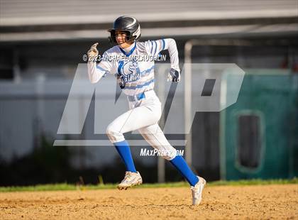 Thumbnail 3 in Massapequa @ Calhoun photogallery.