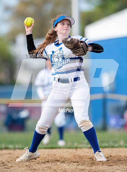 Thumbnail 1 in Massapequa @ Calhoun photogallery.