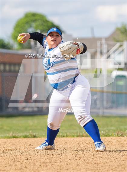 Thumbnail 3 in Massapequa @ Calhoun photogallery.