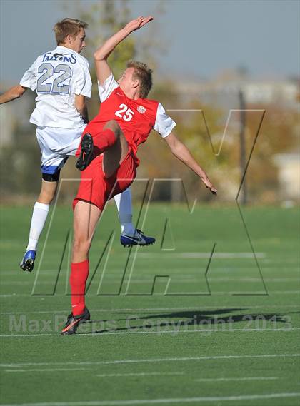 Thumbnail 2 in Highlands Ranch vs. Denver East (CHSAA 5A First Round) photogallery.