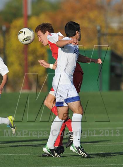 Thumbnail 2 in Highlands Ranch vs. Denver East (CHSAA 5A First Round) photogallery.