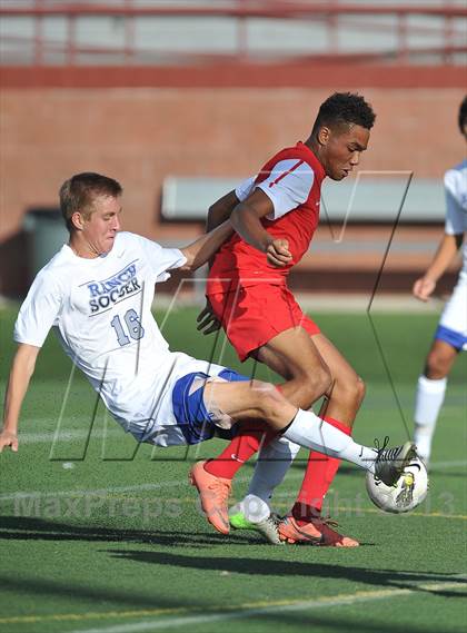 Thumbnail 1 in Highlands Ranch vs. Denver East (CHSAA 5A First Round) photogallery.
