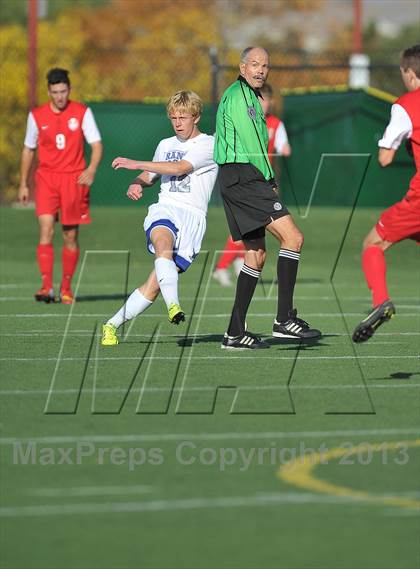 Thumbnail 3 in Highlands Ranch vs. Denver East (CHSAA 5A First Round) photogallery.