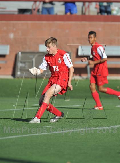 Thumbnail 1 in Highlands Ranch vs. Denver East (CHSAA 5A First Round) photogallery.
