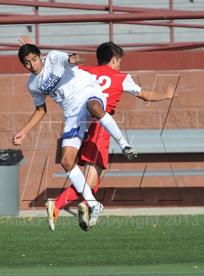 Thumbnail 3 in Highlands Ranch vs. Denver East (CHSAA 5A First Round) photogallery.