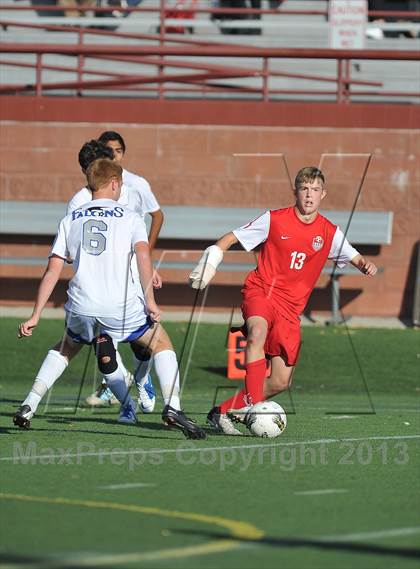 Thumbnail 2 in Highlands Ranch vs. Denver East (CHSAA 5A First Round) photogallery.