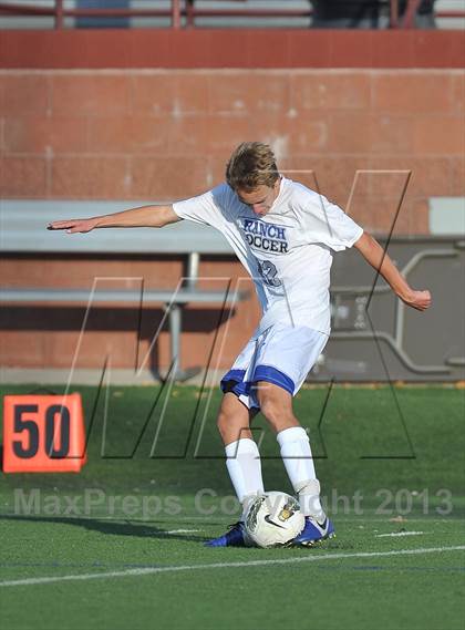 Thumbnail 3 in Highlands Ranch vs. Denver East (CHSAA 5A First Round) photogallery.