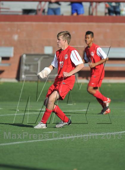 Thumbnail 3 in Highlands Ranch vs. Denver East (CHSAA 5A First Round) photogallery.