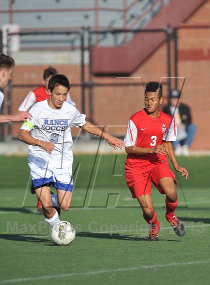 Thumbnail 3 in Highlands Ranch vs. Denver East (CHSAA 5A First Round) photogallery.