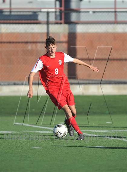 Thumbnail 1 in Highlands Ranch vs. Denver East (CHSAA 5A First Round) photogallery.