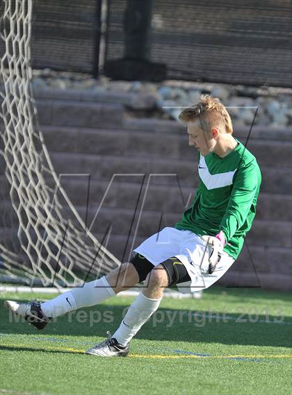 Thumbnail 3 in Highlands Ranch vs. Denver East (CHSAA 5A First Round) photogallery.