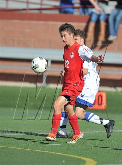 Thumbnail 3 in Highlands Ranch vs. Denver East (CHSAA 5A First Round) photogallery.