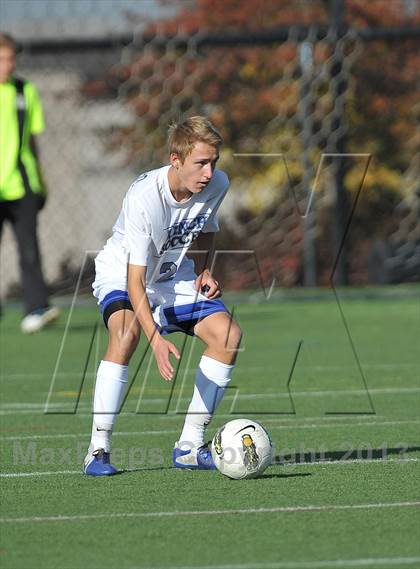 Thumbnail 2 in Highlands Ranch vs. Denver East (CHSAA 5A First Round) photogallery.