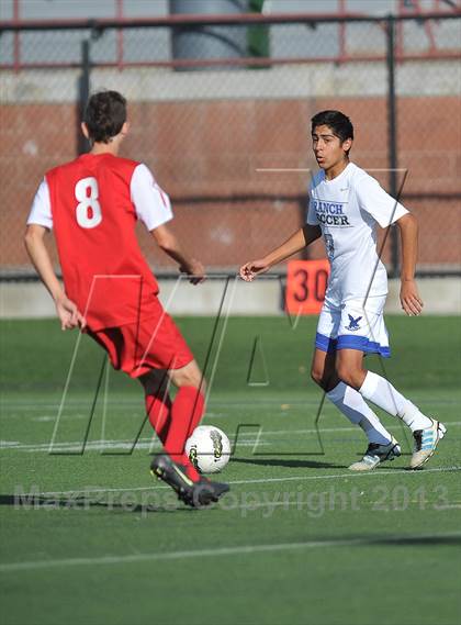 Thumbnail 2 in Highlands Ranch vs. Denver East (CHSAA 5A First Round) photogallery.