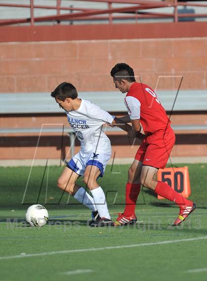 Thumbnail 1 in Highlands Ranch vs. Denver East (CHSAA 5A First Round) photogallery.