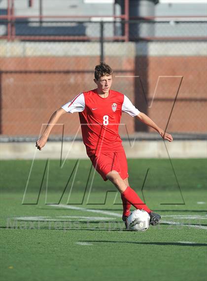 Thumbnail 2 in Highlands Ranch vs. Denver East (CHSAA 5A First Round) photogallery.